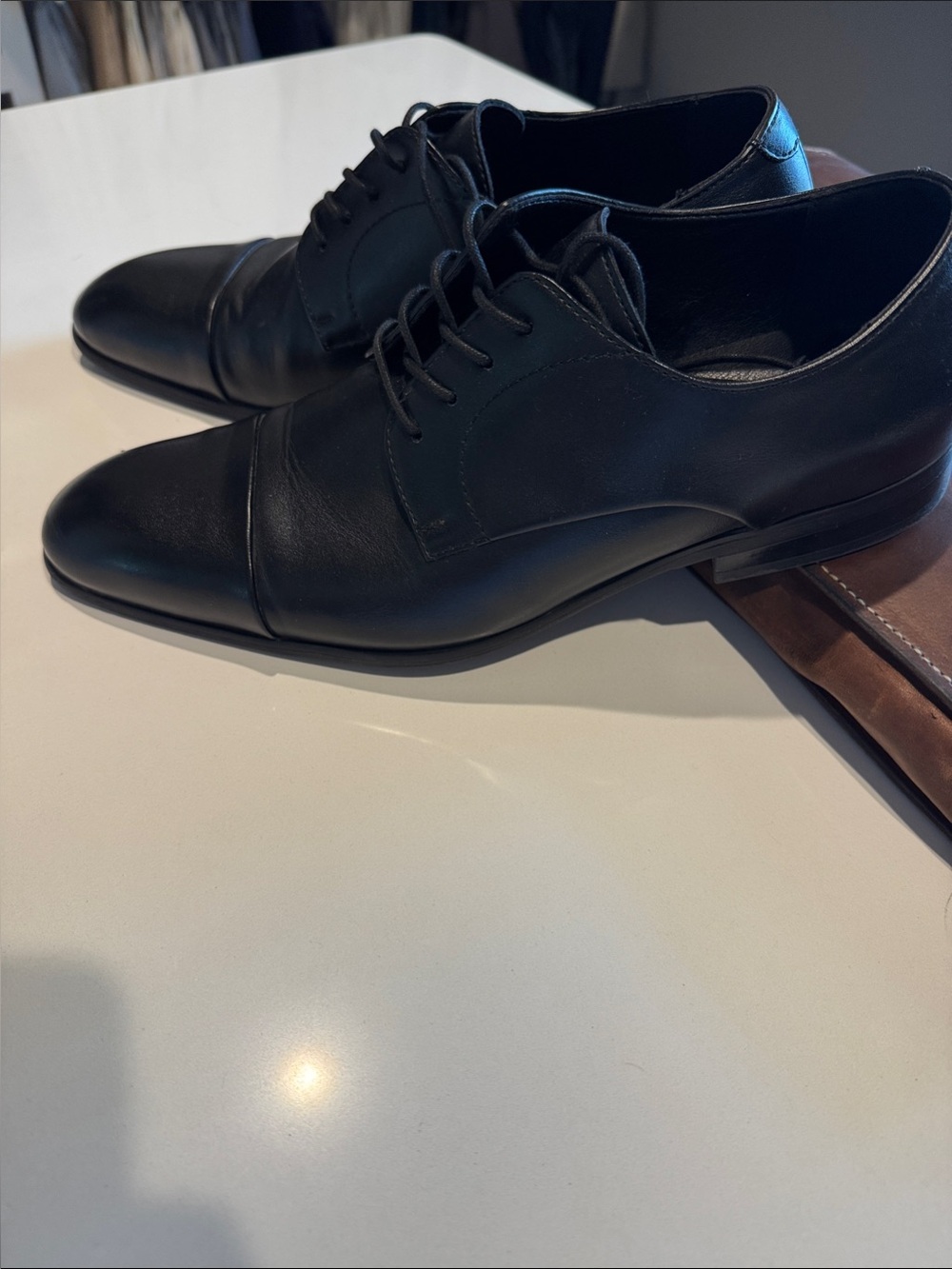 Alfani Black Leather Cap Toe Dress Shoes – Men’s – Excellent Condition